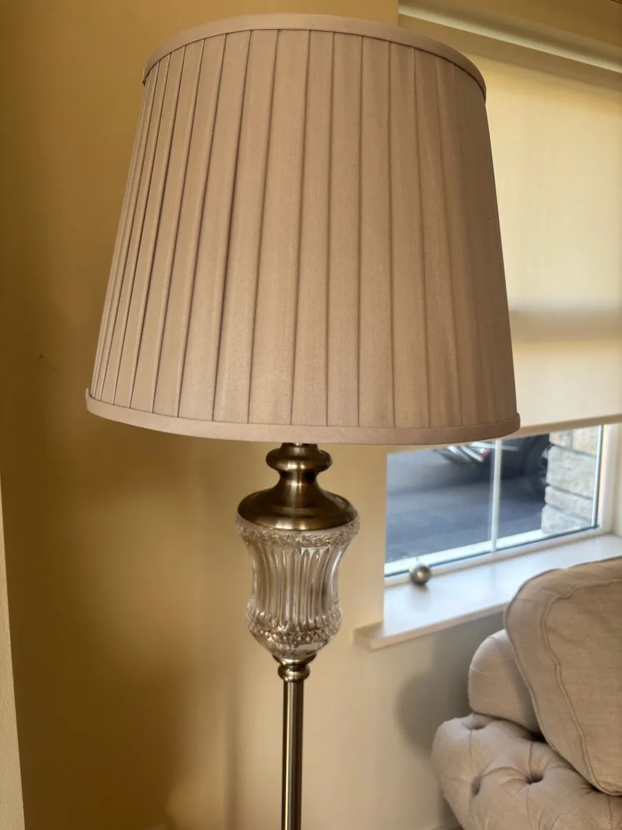 Floor lamp - Image 2