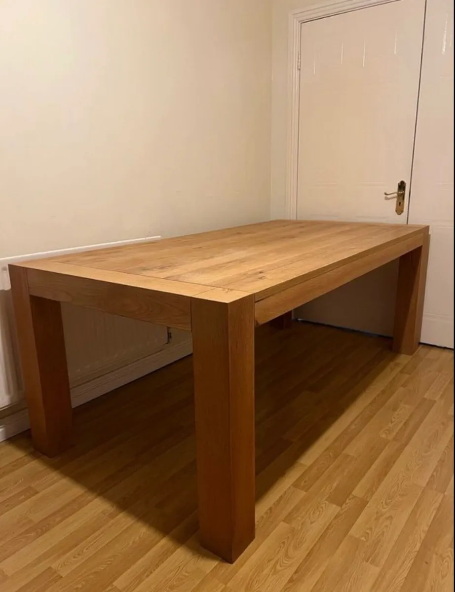 Dinning table - Image 3