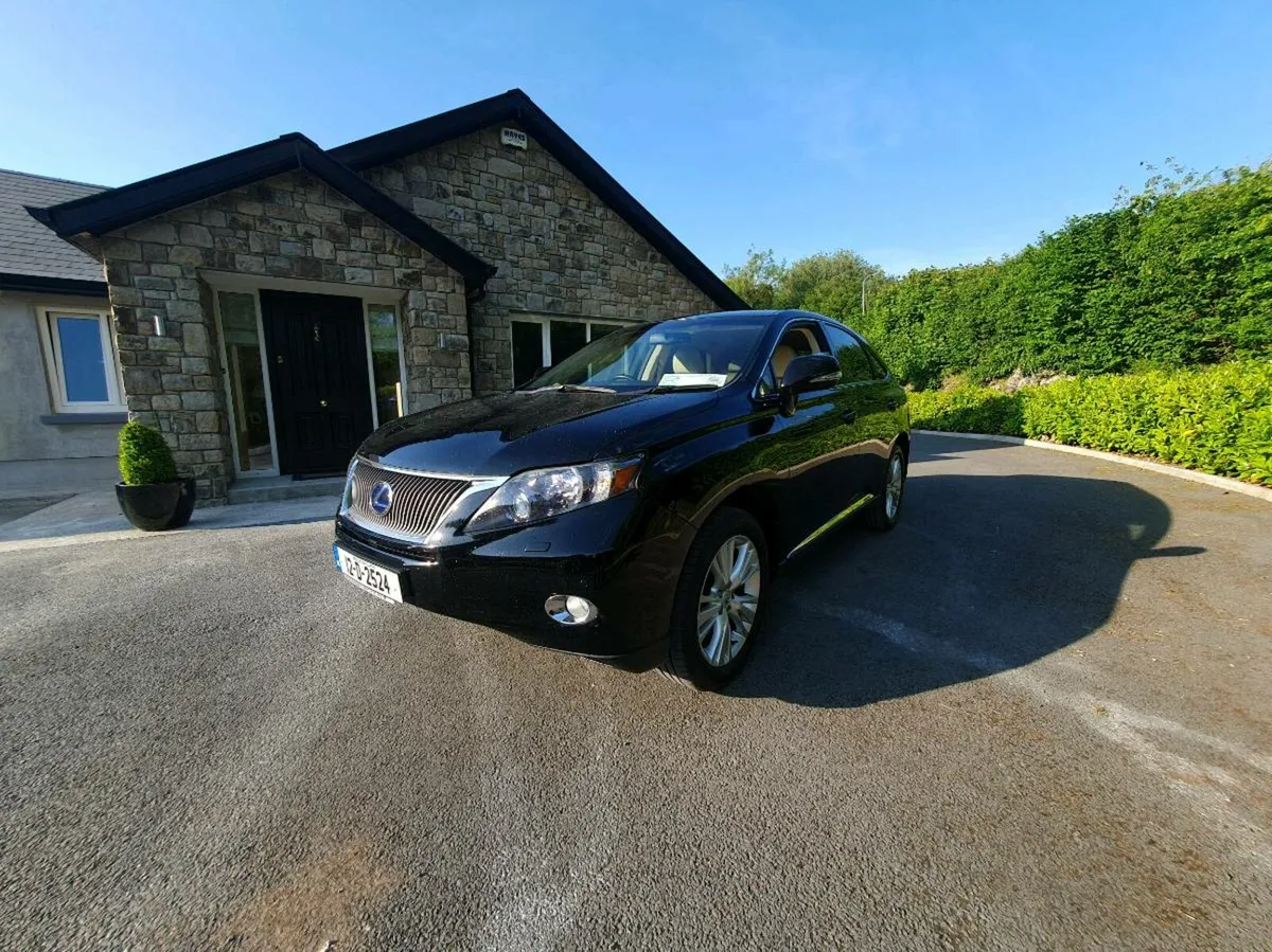 Lexus RX450. Immaculate.  Full service history - Image 2