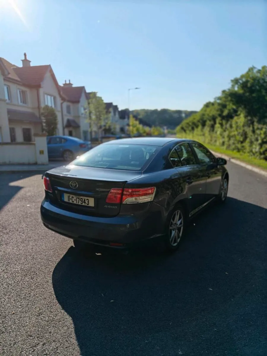 Toyota Avensis 2.0D - Image 3