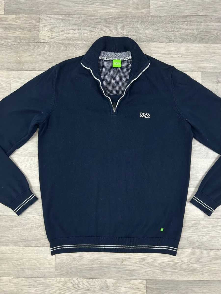 Hugo Boss Cotton Blend half zip Jumper Medium - Image 2