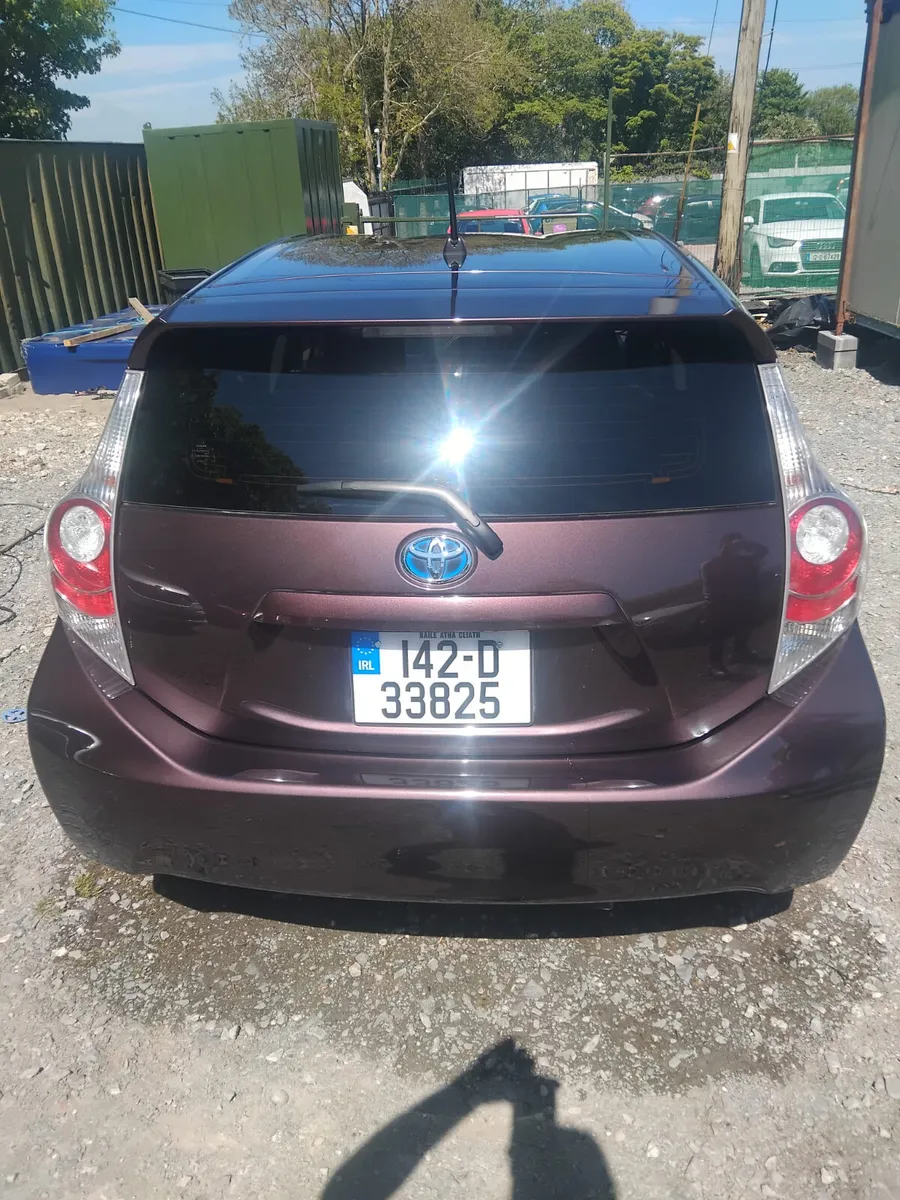 Toyota Aqua 2014 - Image 4