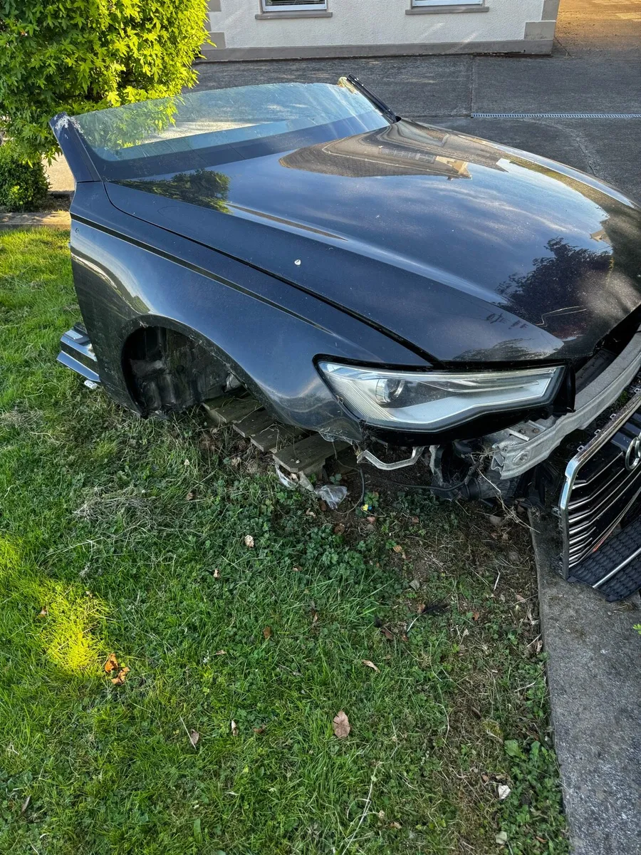 Audi A6 front - Image 2