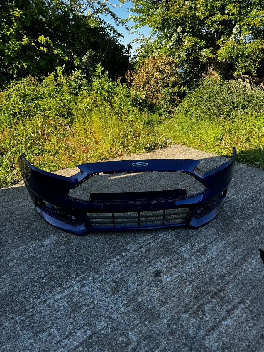 Audi A6 front - Image 4