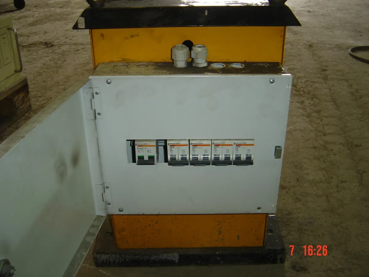 110v transformers - Image 3