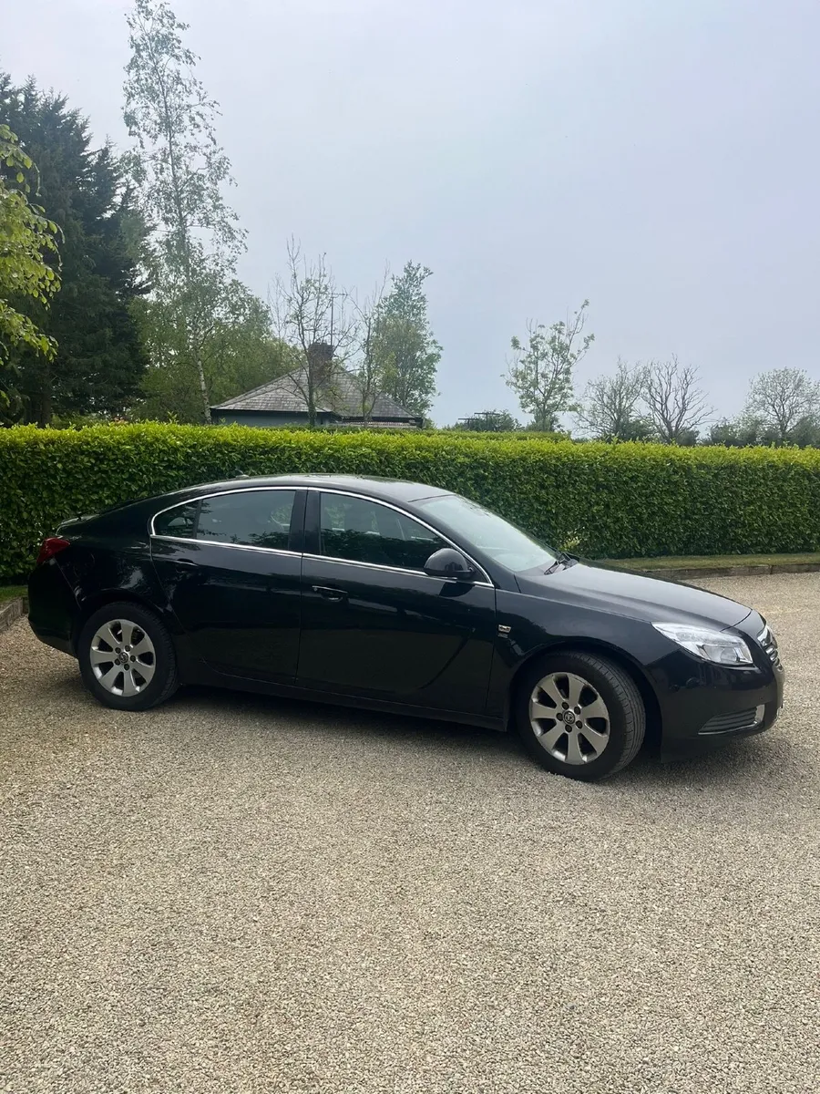 Vauxhall Insignia 2012 - Image 2