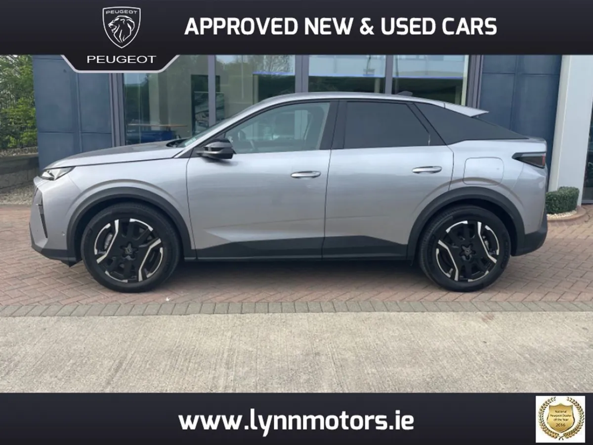 Peugeot 3008 Allure 73kwh 210BHP 4DR - Image 4