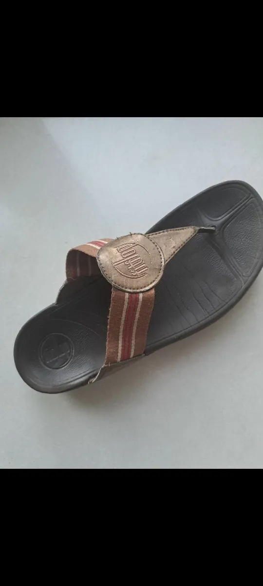 Ladies FLITFLOPS USED BUT IN GOOD CONDITIONN - Image 1