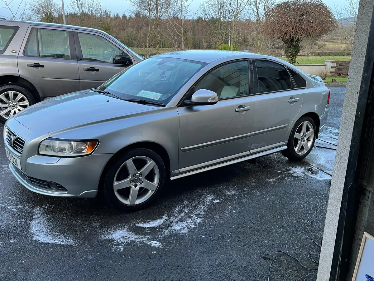 2010 Volvo S40 1.6 Diesel - Image 2