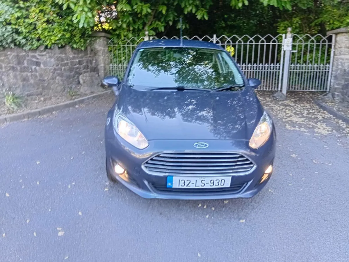 Ford fiesta - Image 2