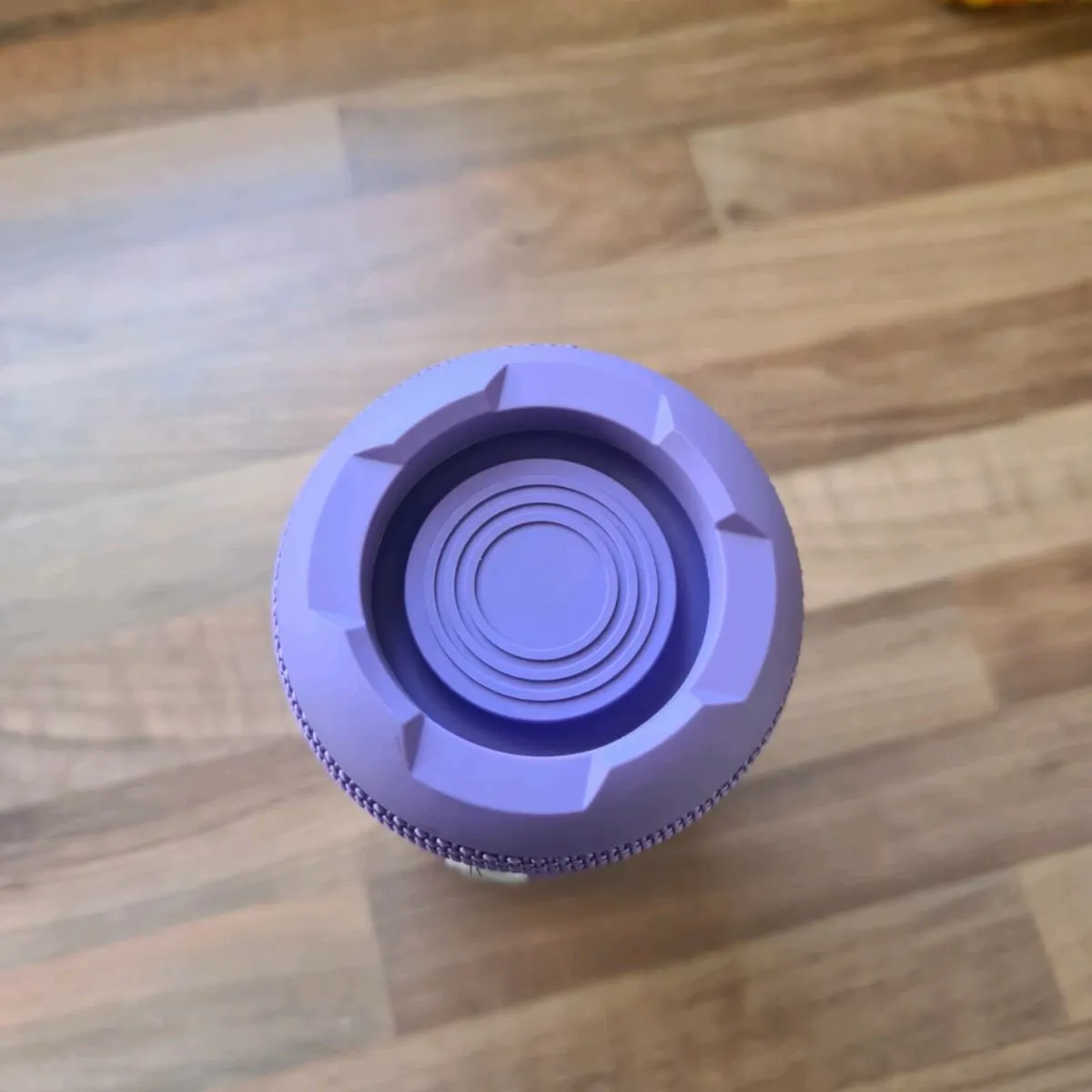 Bluetooth speaker - Image 4