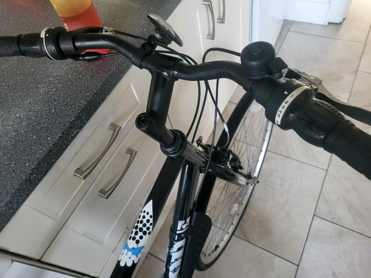 Bike Large mens hybrid bike - Image 2