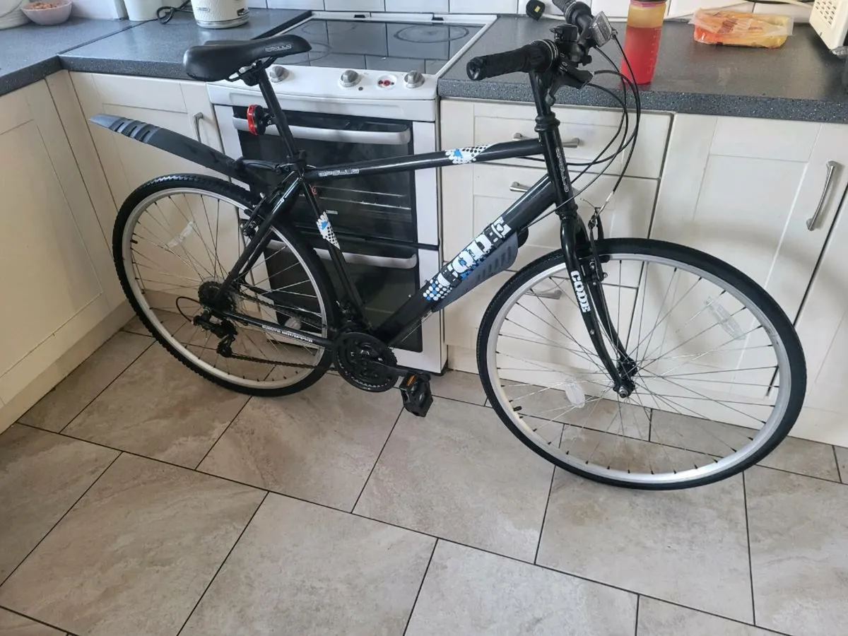 Bike Large mens hybrid bike - Image 1