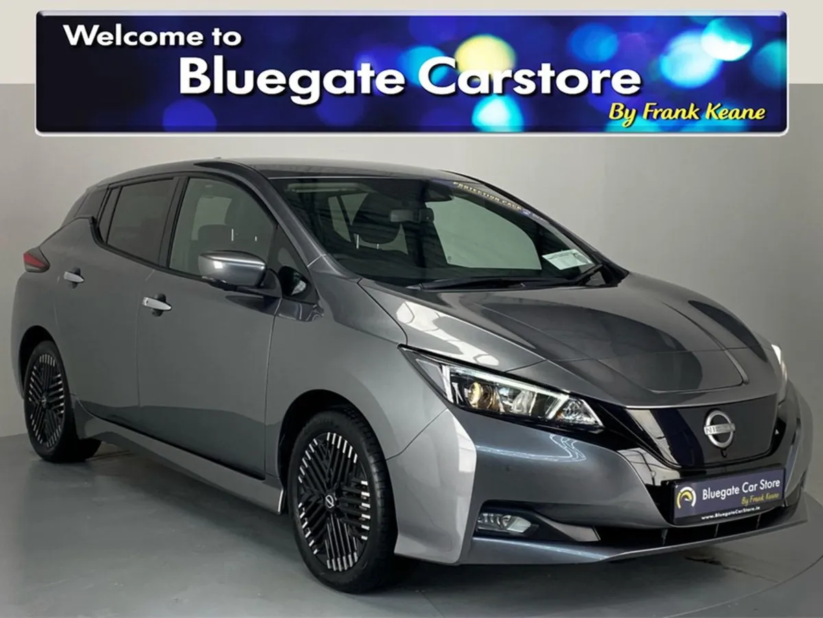 Nissan Leaf 40kwh N-connecta 5DR Auto half Leathe - Image 1
