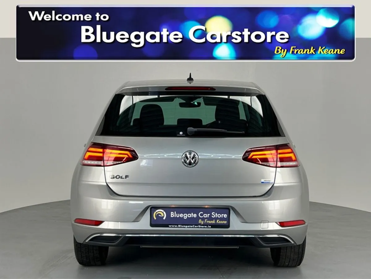 Volkswagen Golf 1.2tsi Comfortline digital Dash t - Image 4