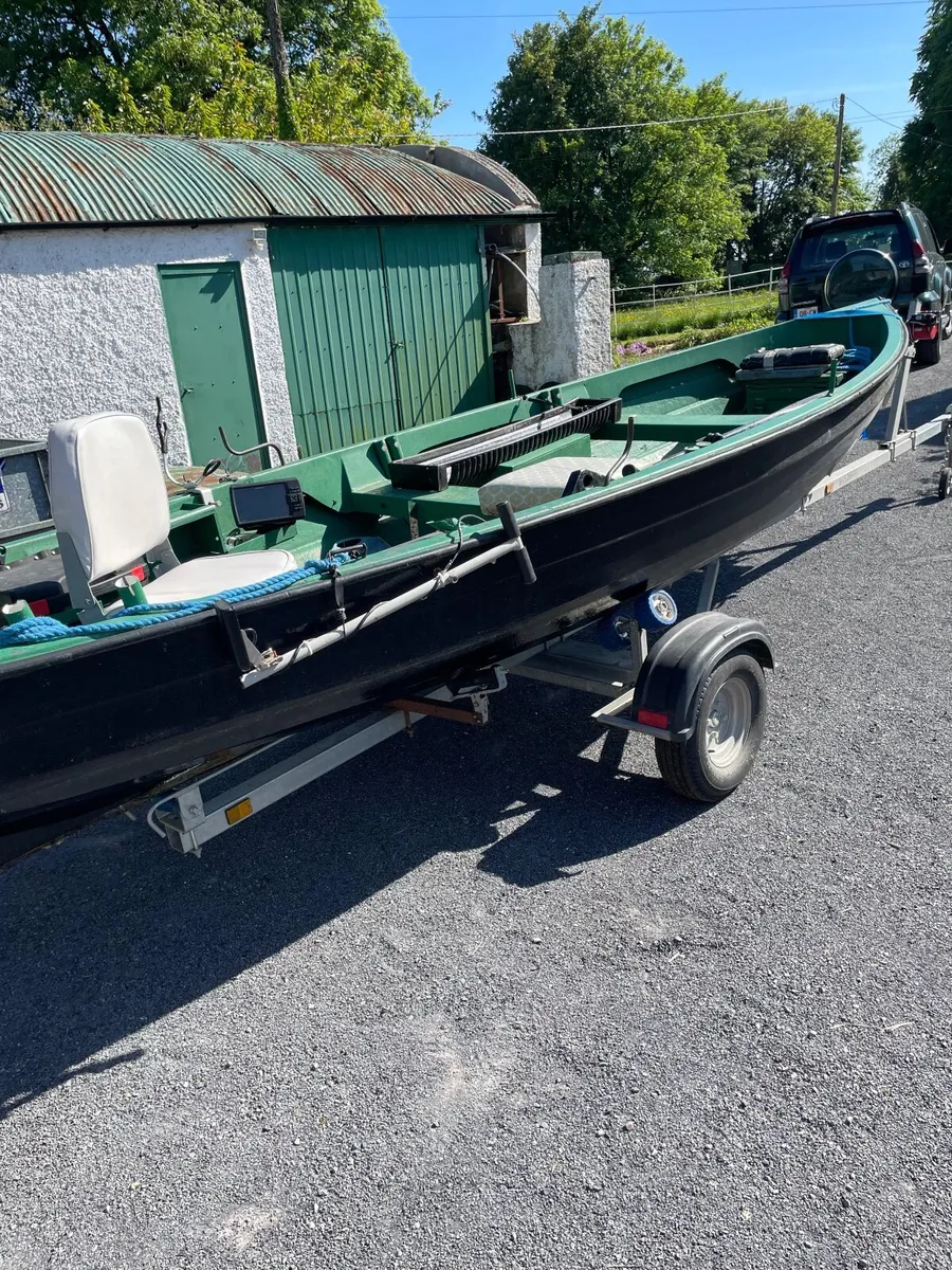 17ft lake boat - Image 1