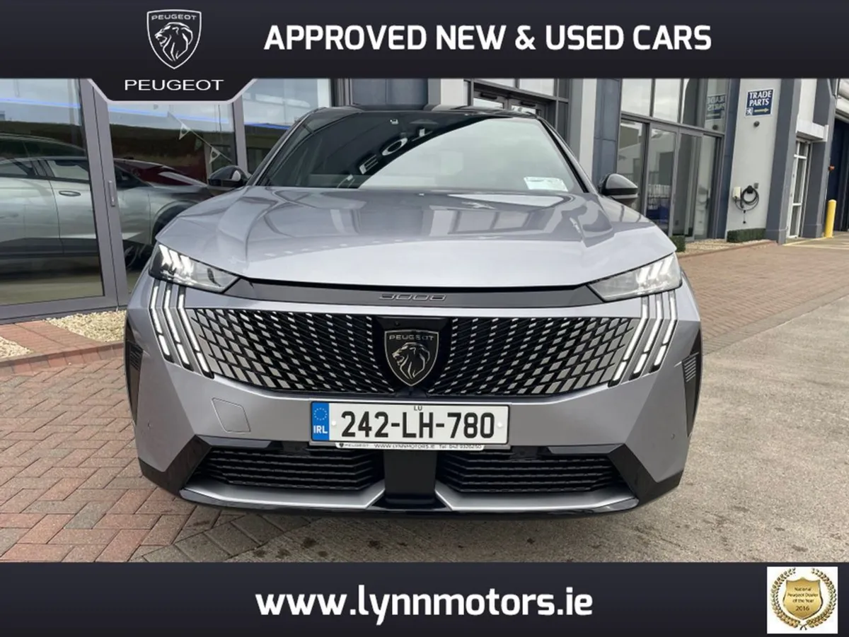 Peugeot 3008 EGT 73kwh 210HP 4DR - Image 2