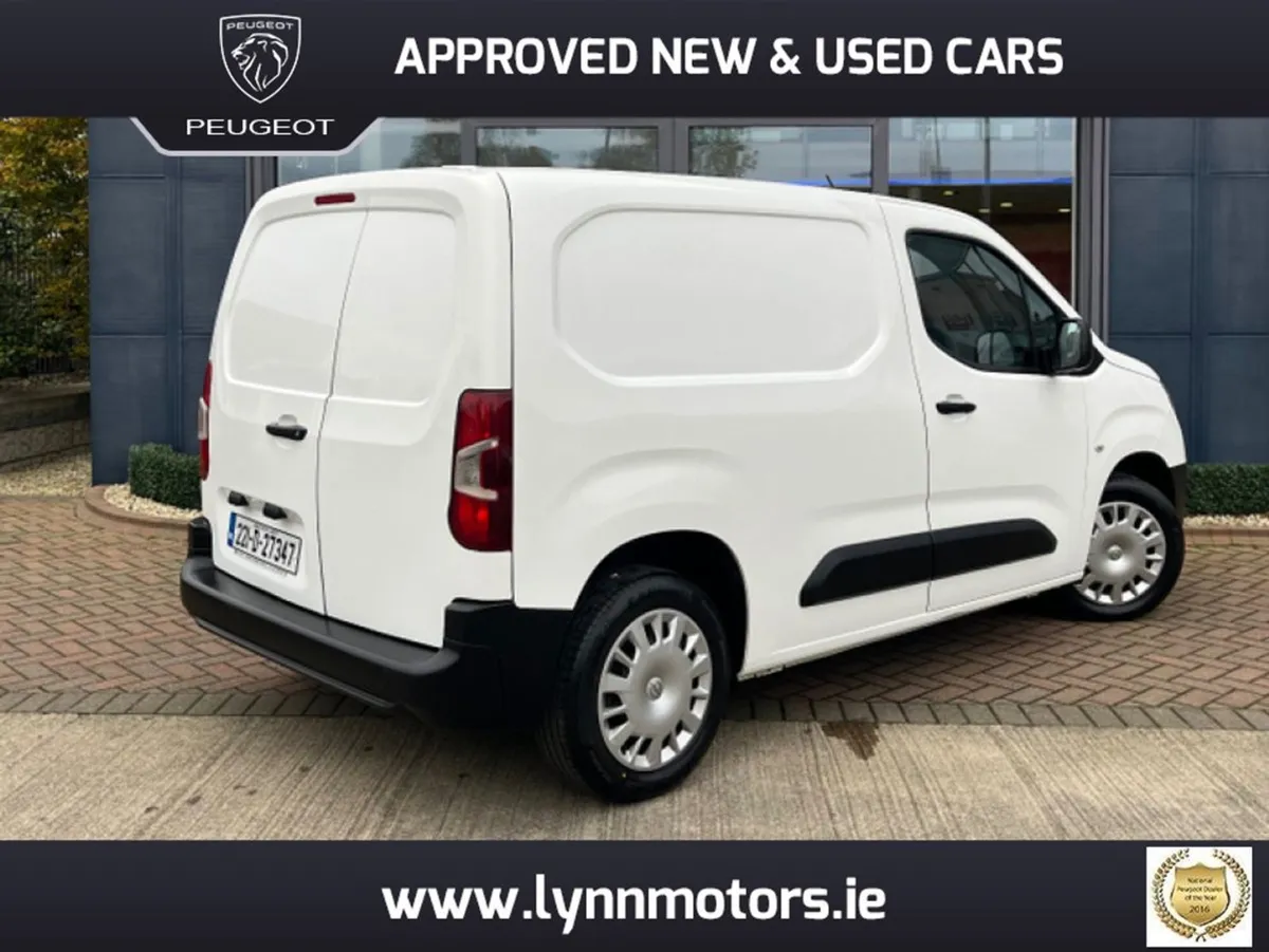 Opel Combo 1.5 100PS Diesel 6speed - Image 3