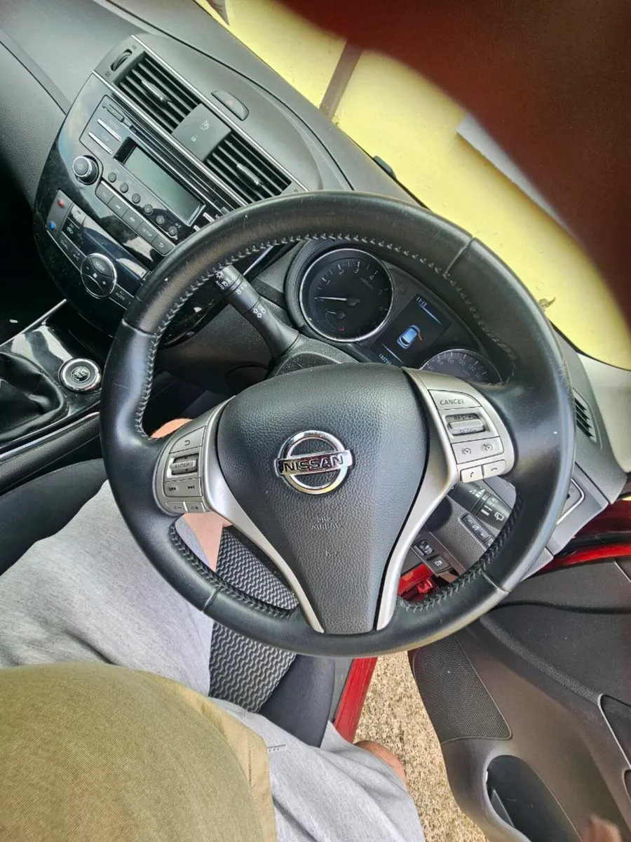 Car - Image 3