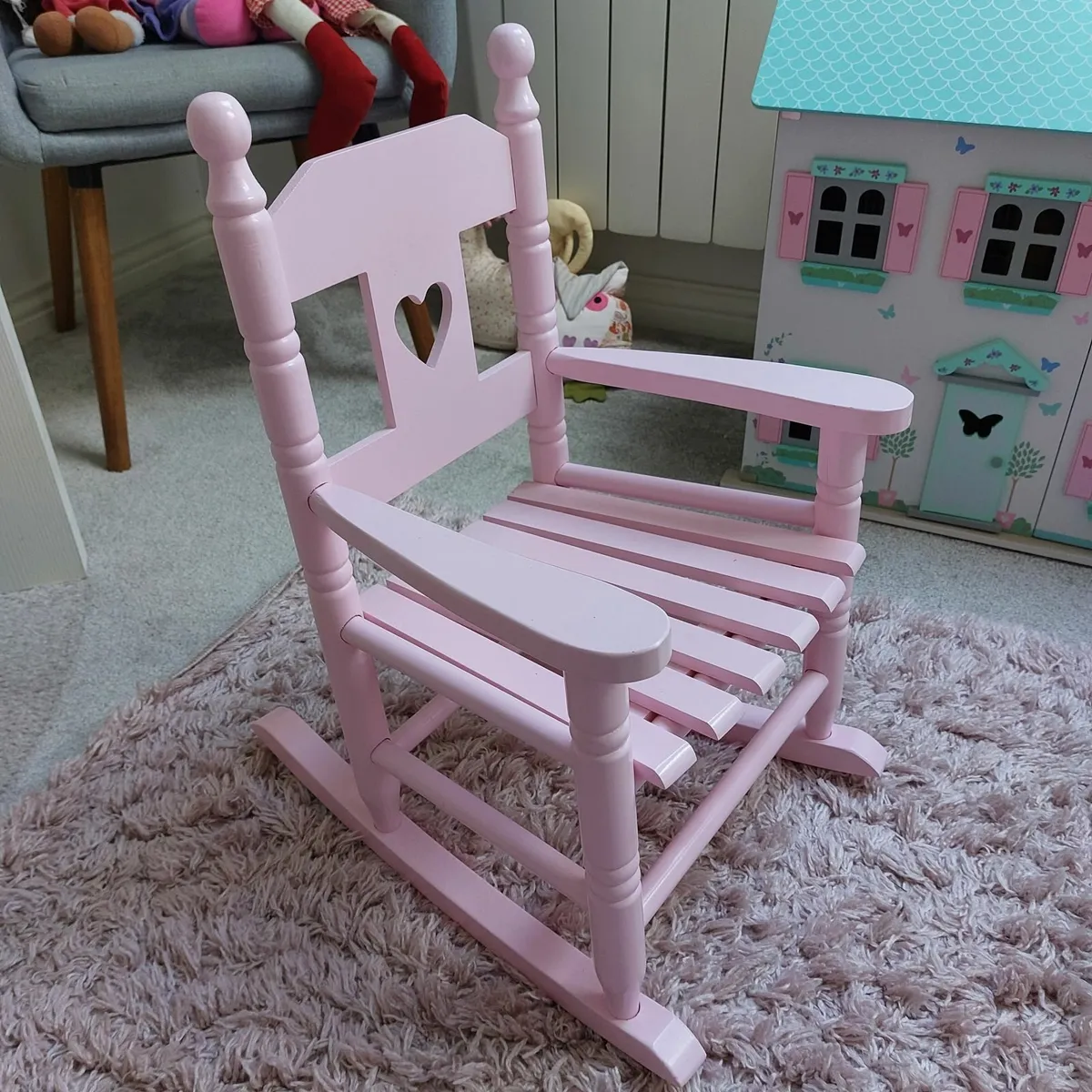 Childs rocking chair - Image 1