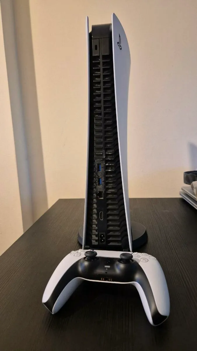 PlayStation 5 Digital Edition Console - Image 3