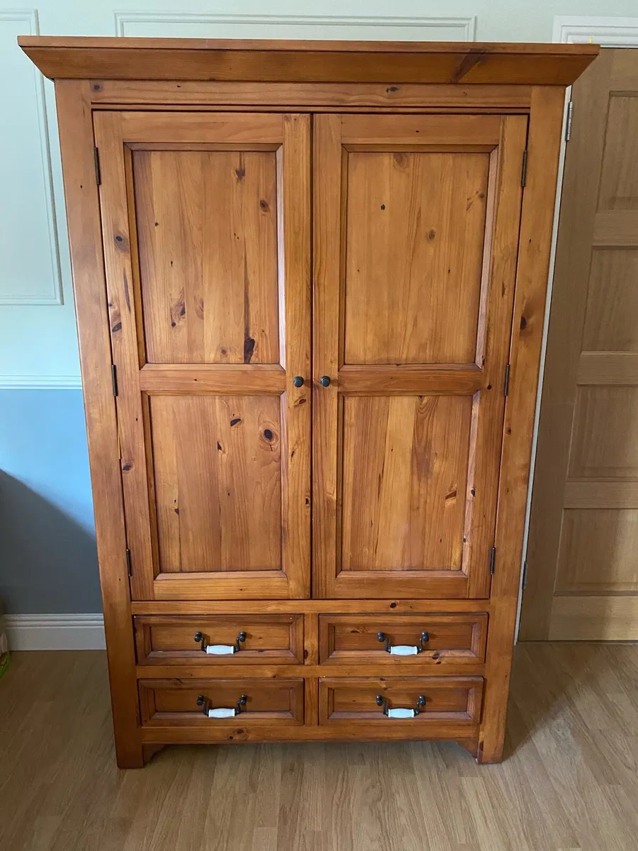 Wardrobe, Chest of Drawers & Bed Side Lockers - Image 1
