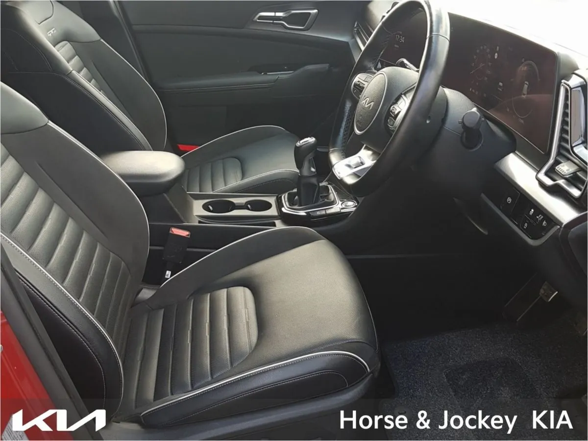 Kia Sportage 1.6 Crdi SCR Mhev 136 ps 6imt GT Line - Image 3