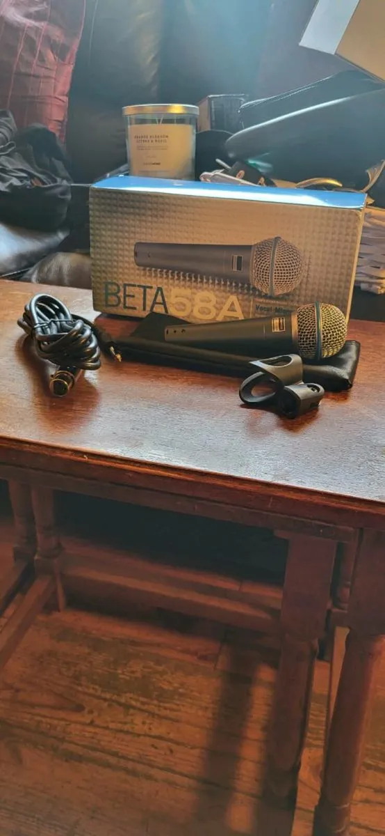 Beta 58A Microphone - Image 1