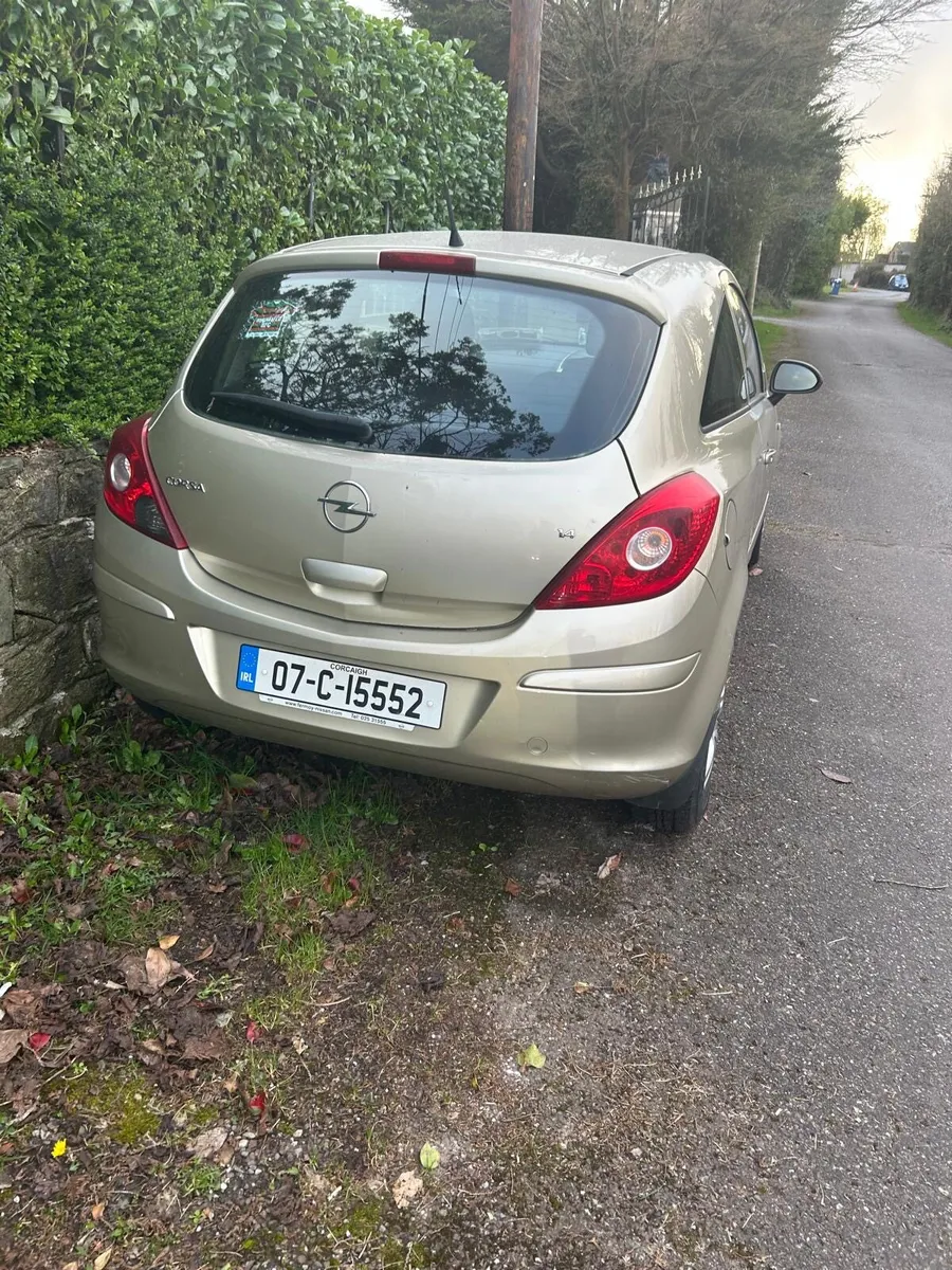 Opel Corsa 1.4 L - Image 3