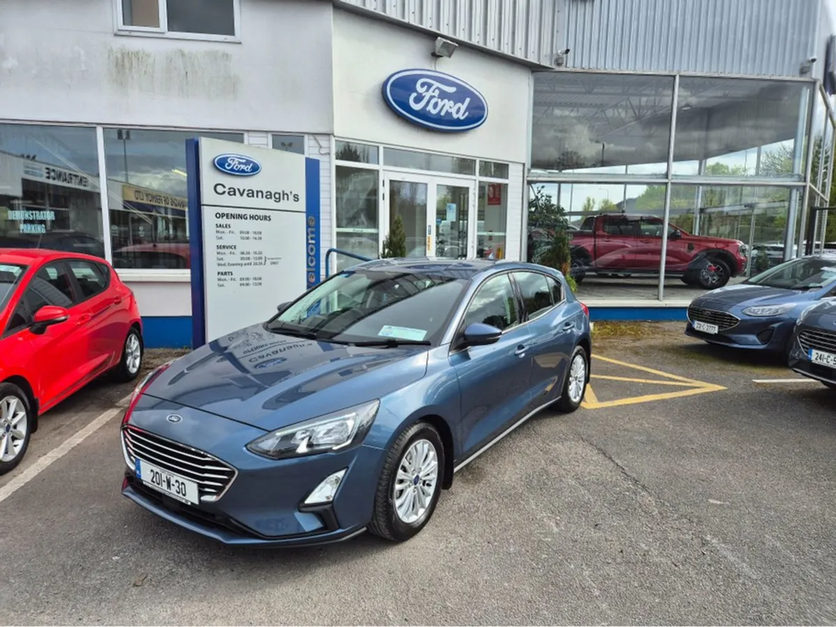 Ford Focus Titanium 5DR 1.5 TD 120 S6. S6.2 M6 F - Image 1