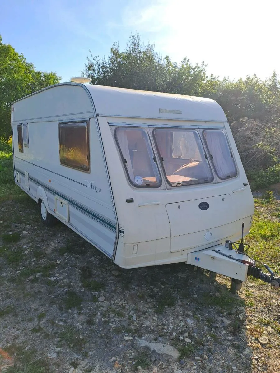 Caravan - Image 1