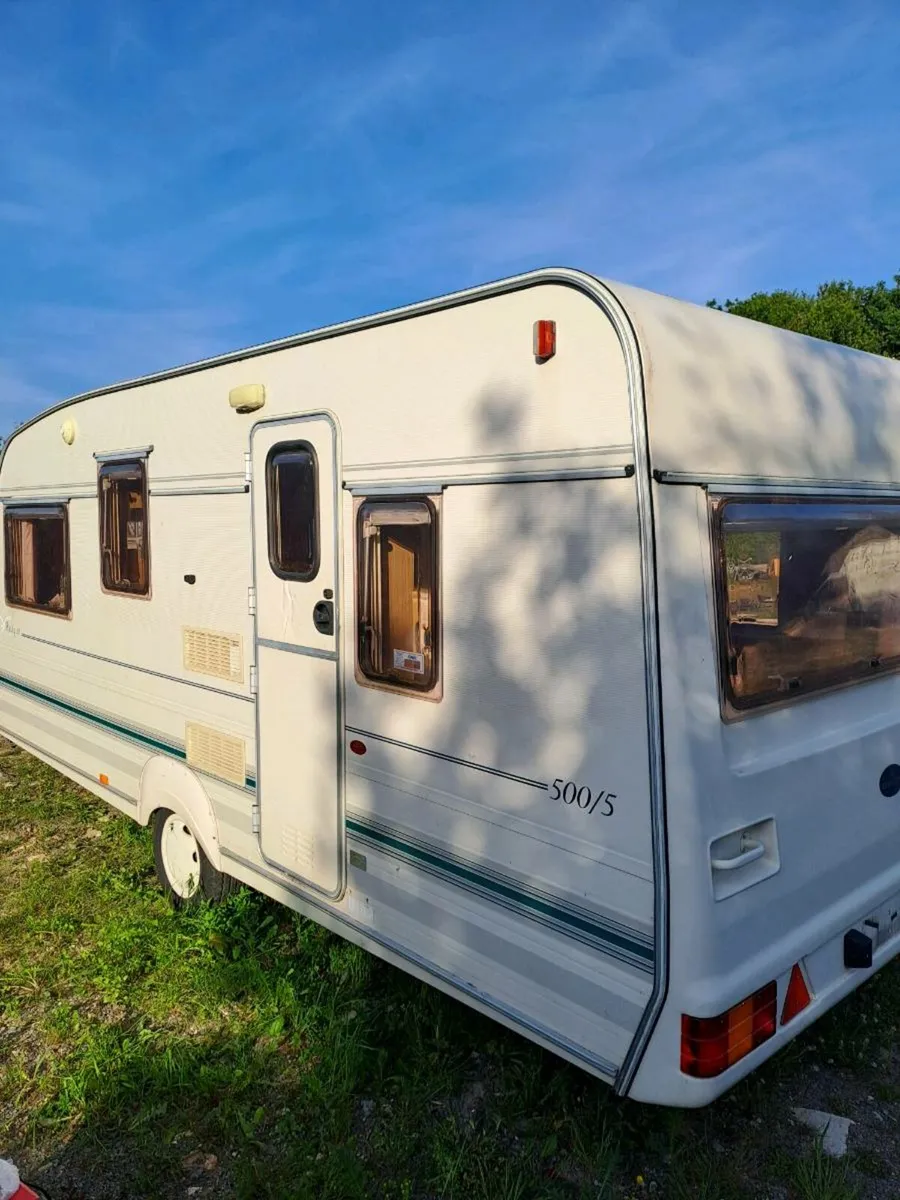 Caravan - Image 3