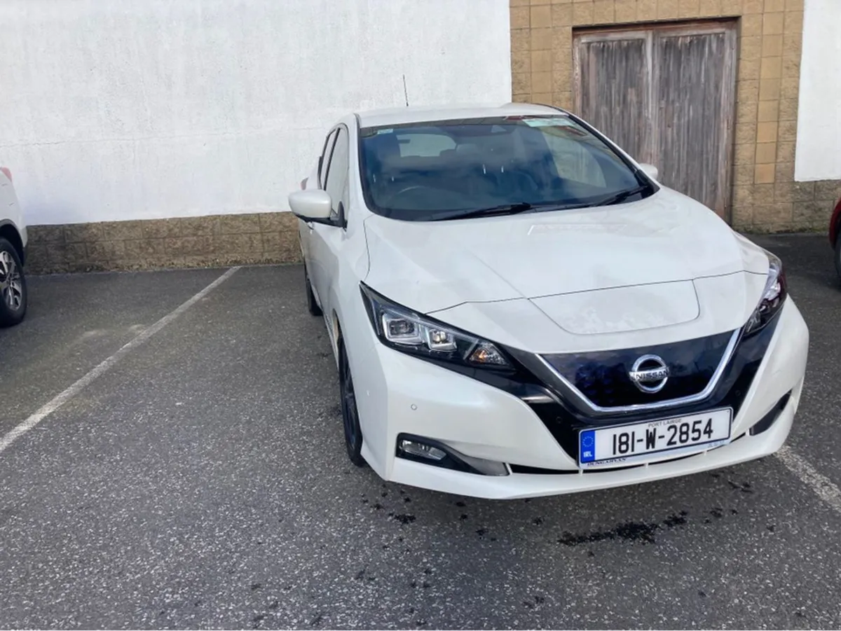 Nissan Leaf E Tekna 5DR Electric - Image 1