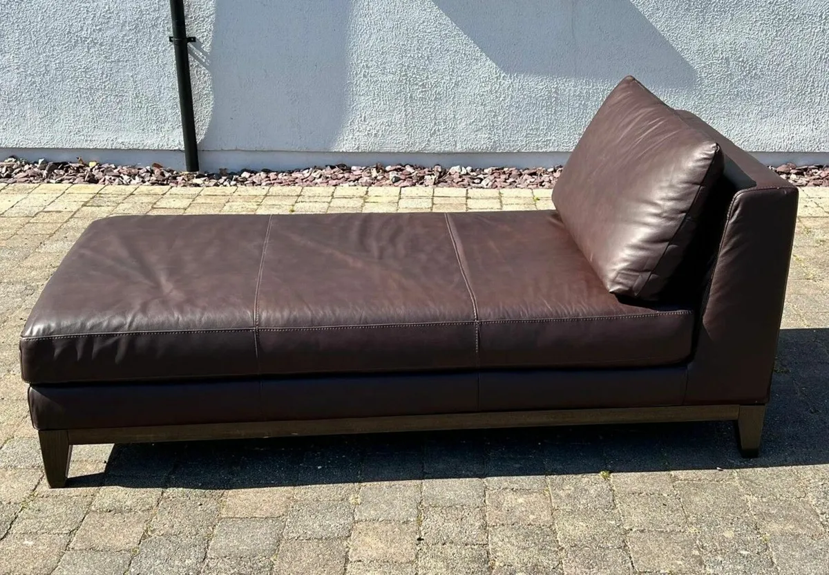 Brown Leather Chaise Day Beds x  2 - Image 2
