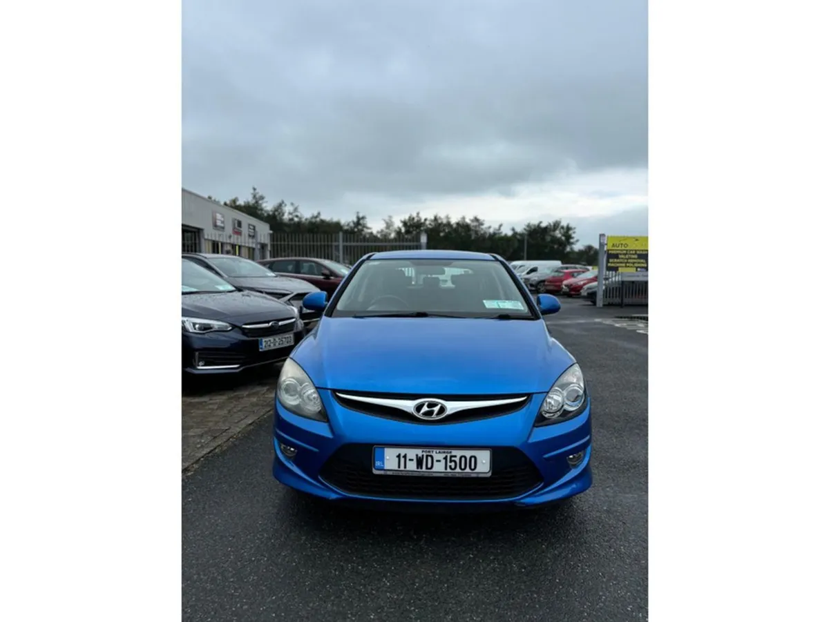Hyundai i30 1.6 Comfort Crdi 5DR - Image 2