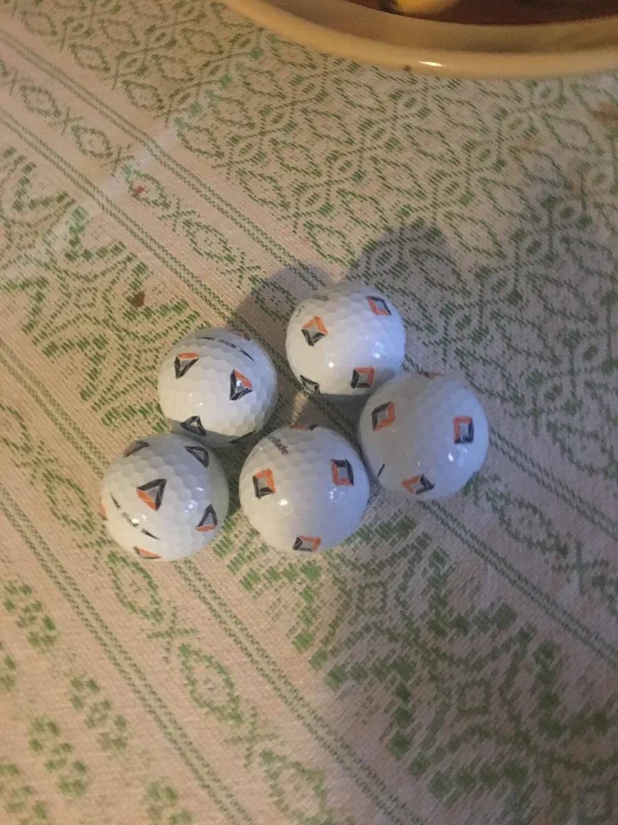 Golf Balls - Image 1