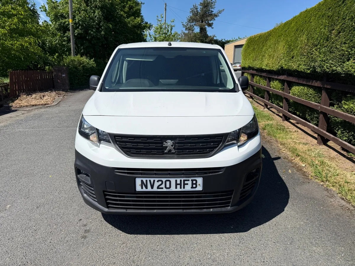 2020 Peugeot Partner 1.5 Hdi 3 Seater Van No Vat - Image 2