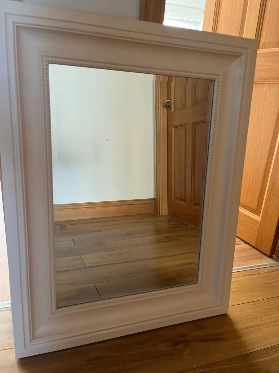 Large mirror - Image 2