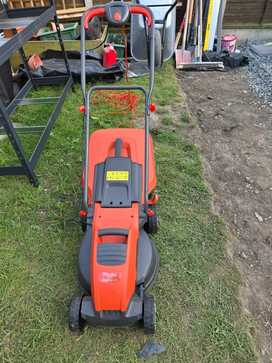 Lawnmower (electric) - Image 1