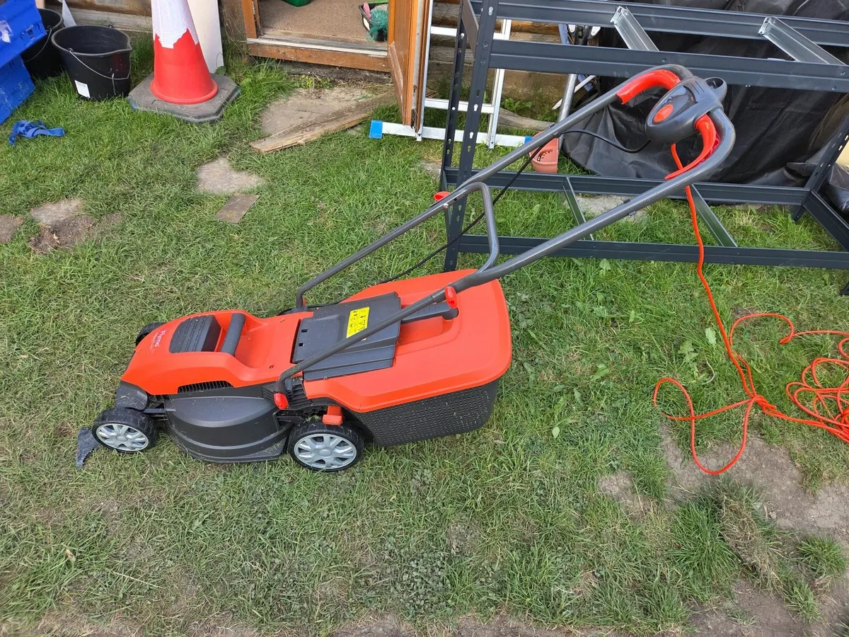 Lawnmower (electric) - Image 2