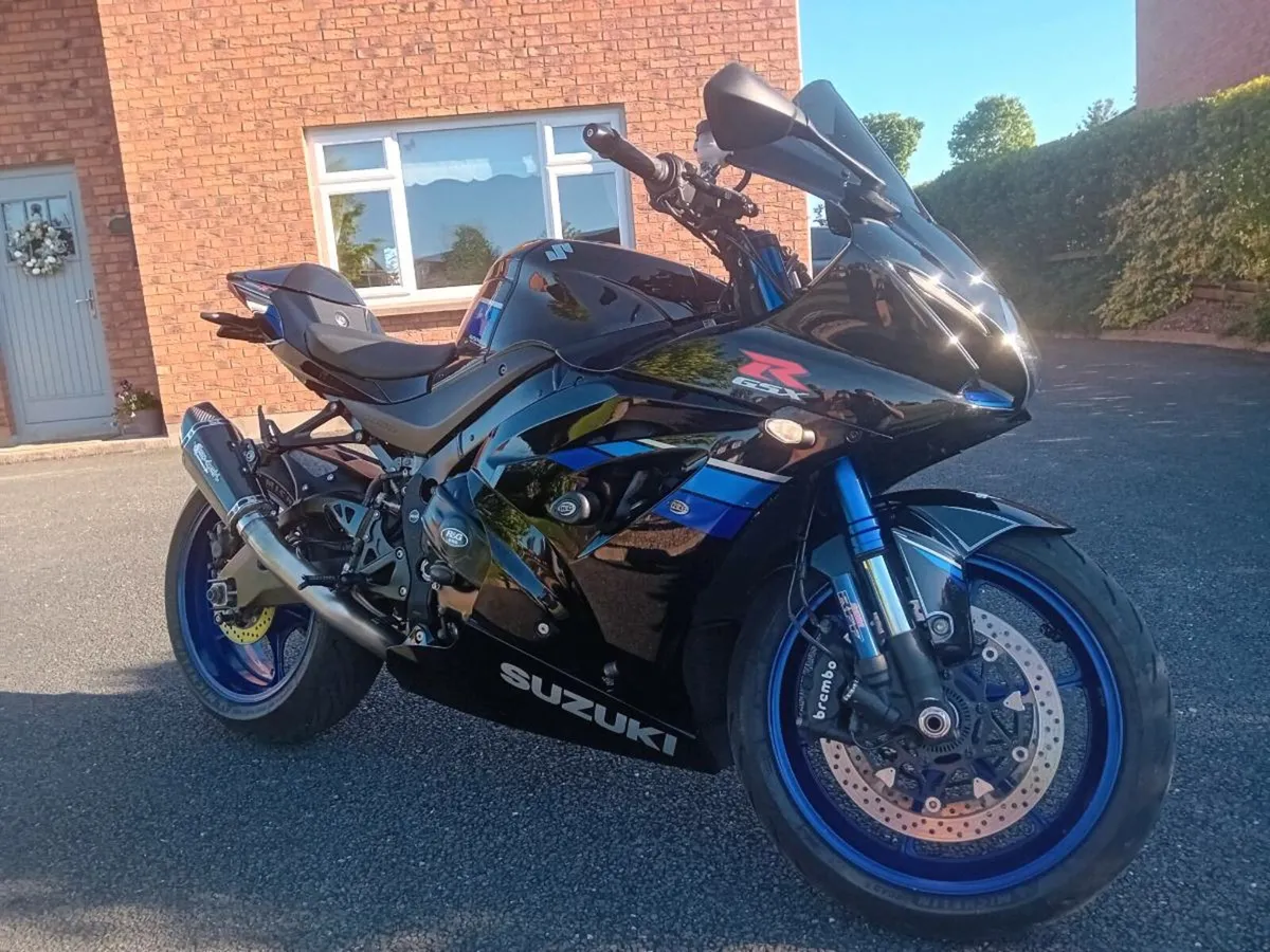 2017 suzuki gsxr 1000r - Image 2