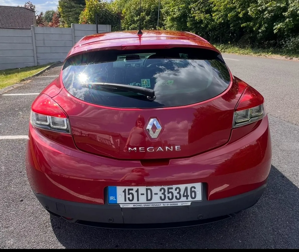 Renault Megane 2015 Coupe (Limited Edition) - Image 2