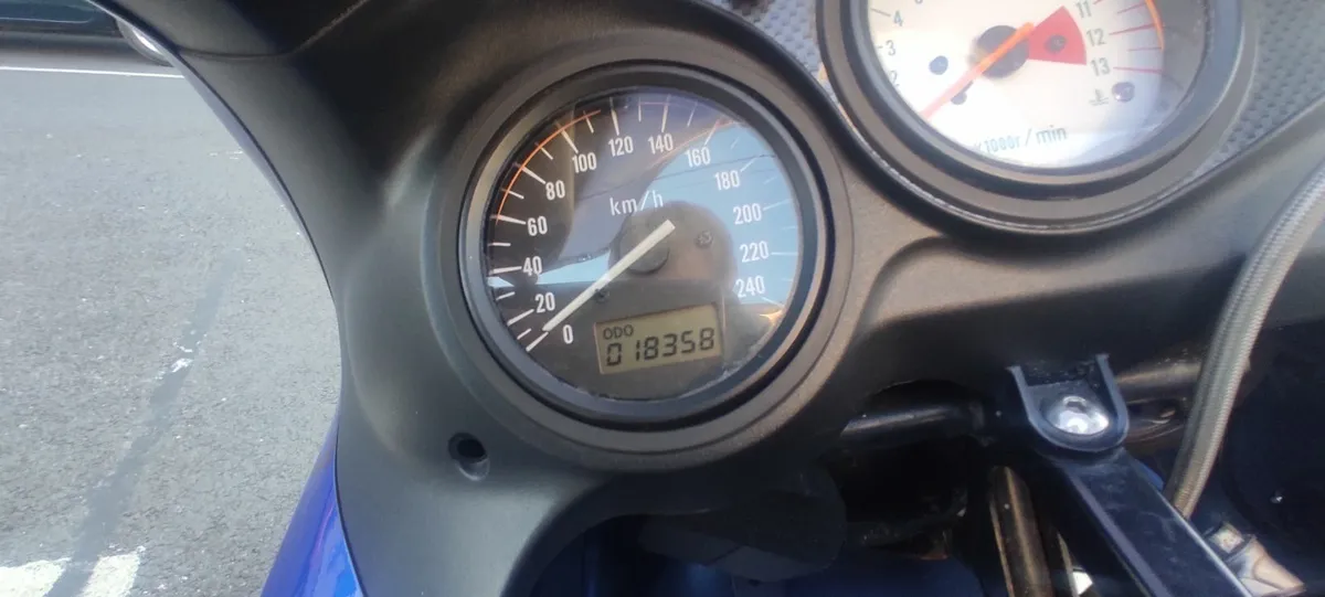 Suzuki Other 2002 - Image 2