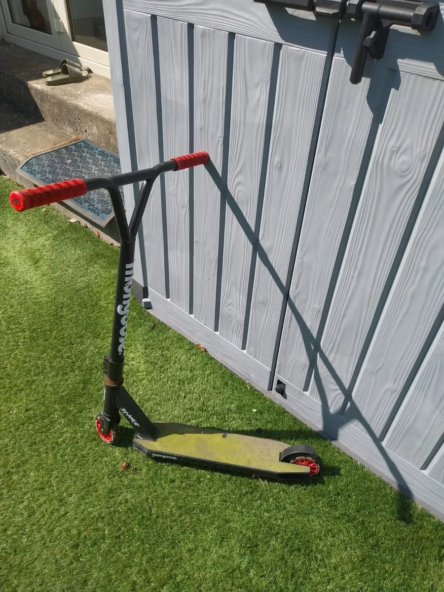 Scooter - Image 2