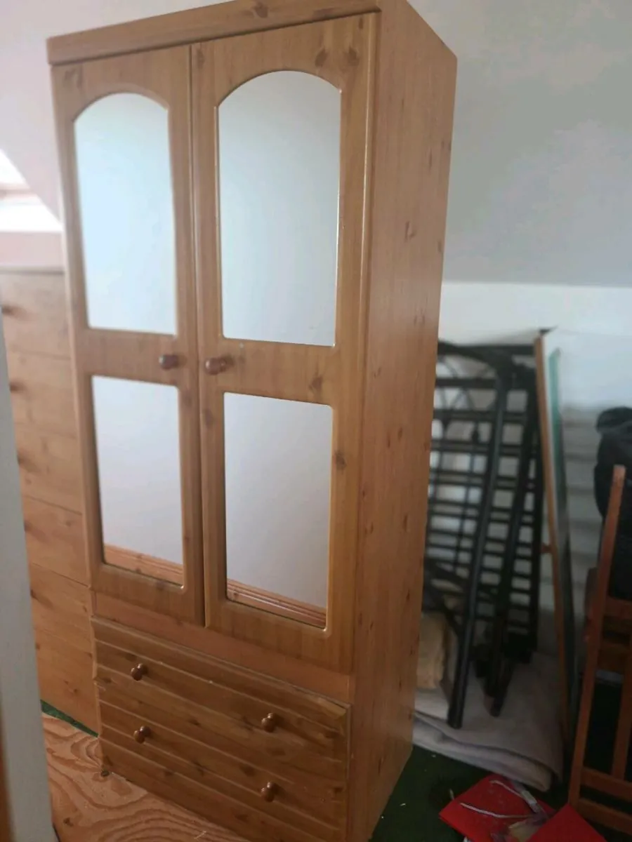 Wardrobe and chest off drawers - Image 2