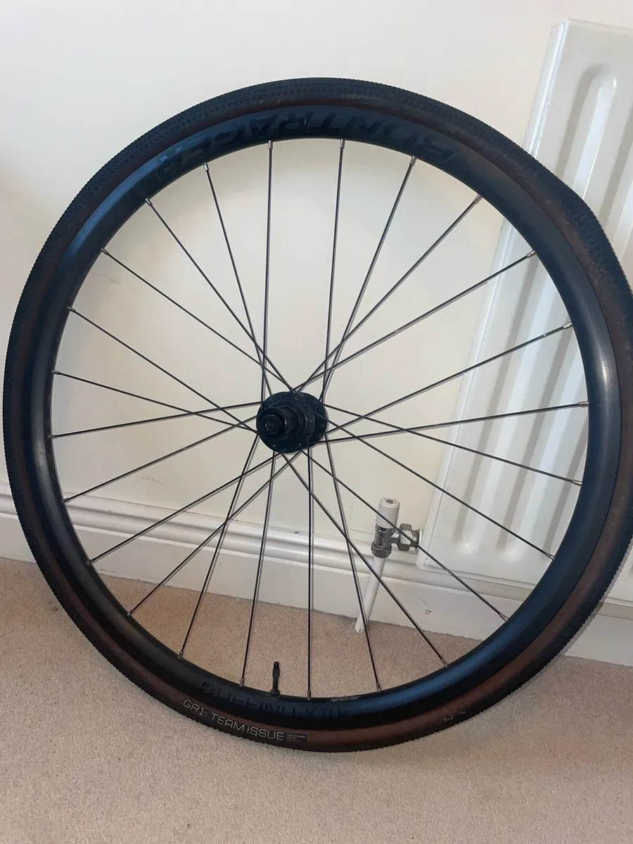 Bontrager Affinity TLR Wheelset - Image 2