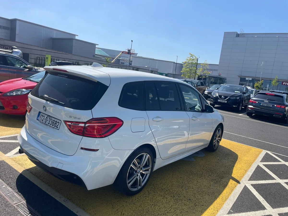 BMW 7seater - Image 2