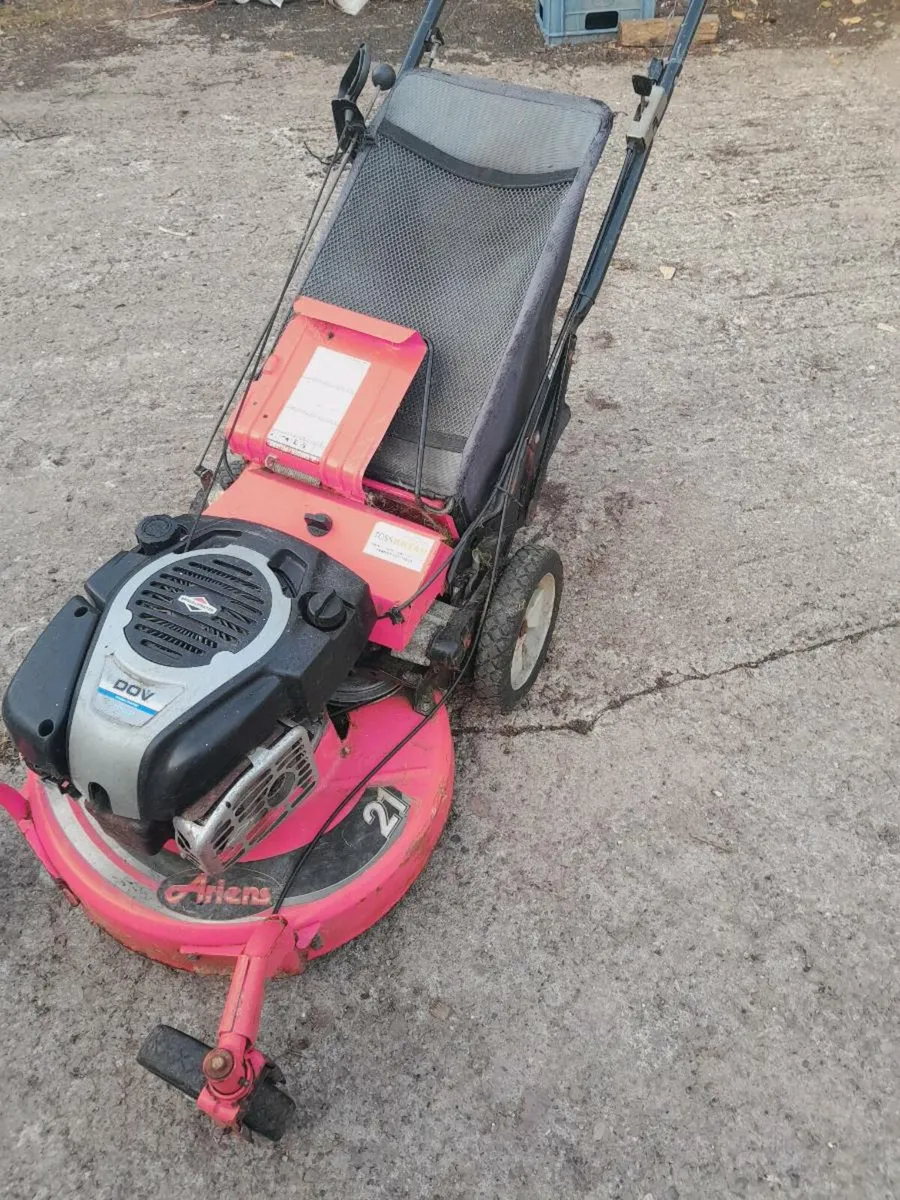 Lawn mower - Image 4