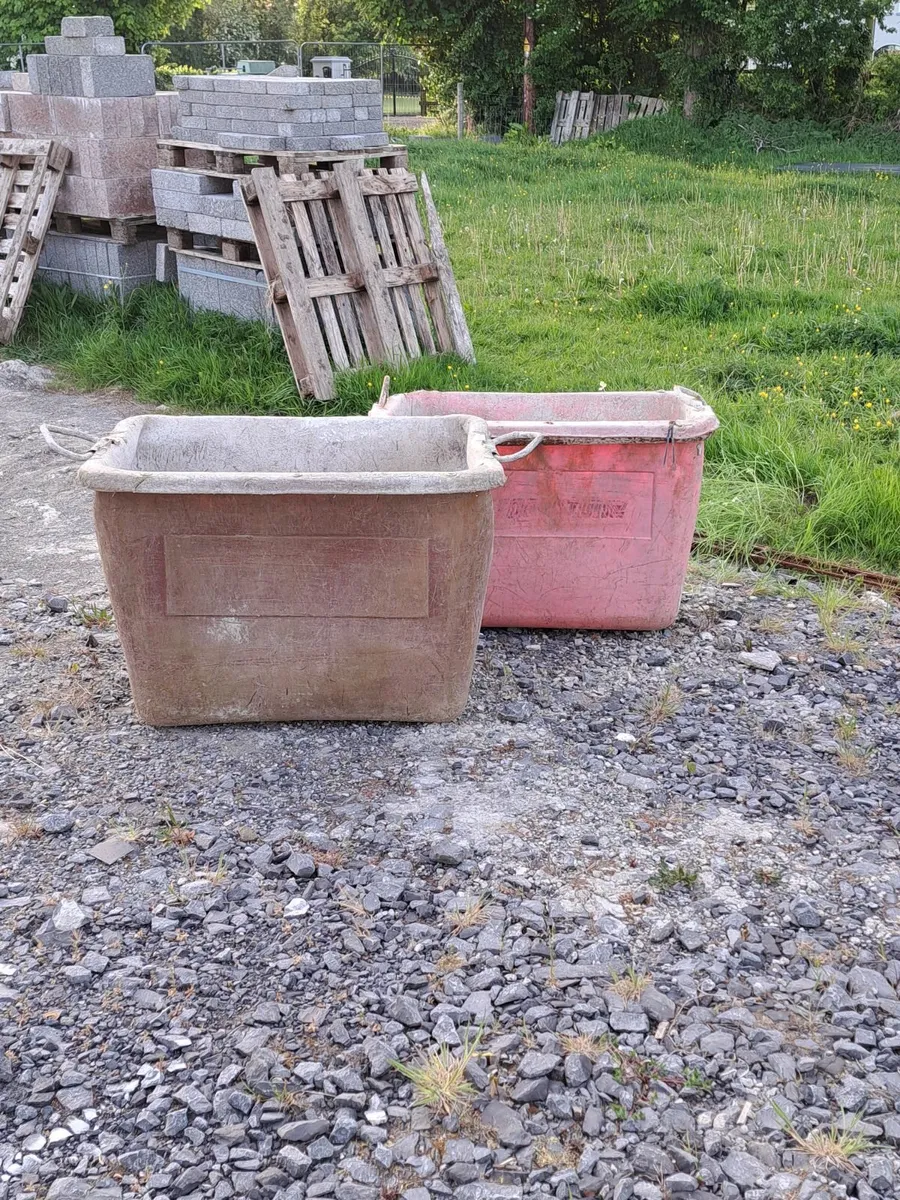 Morter Tubs 50e each - Image 1
