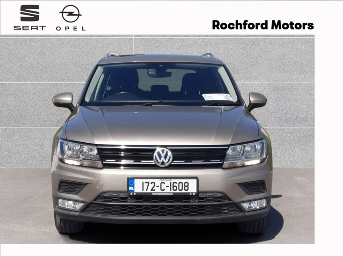 Volkswagen Tiguan 2.0tdi 115hp Comfortline  panor - Image 2